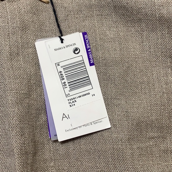 NWT Marks & Spencer Autograph 2 Piece Set- Size 10 - Picture 6 of 7